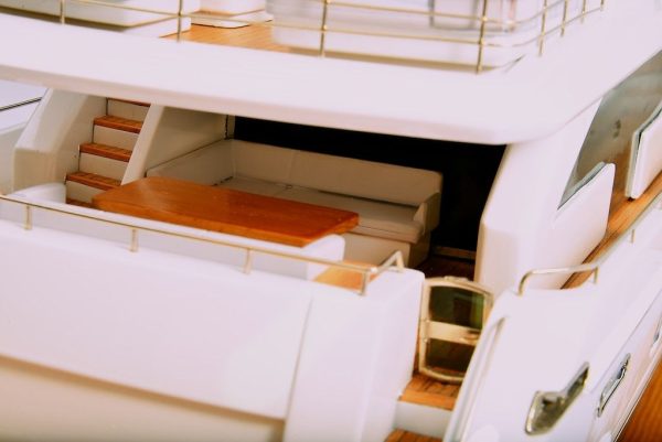 Princess 30 M - Image 17