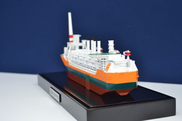 Glen Lyon FPSO Mini Model - Image 17