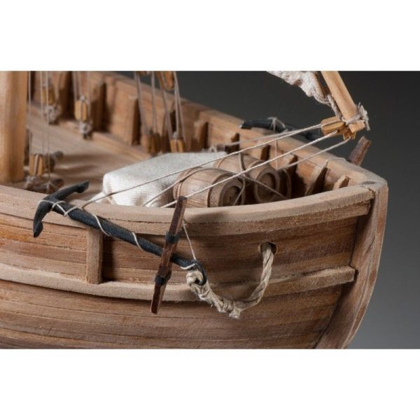 Nina Ship Model Kit - Dusek (D012) - Image 3