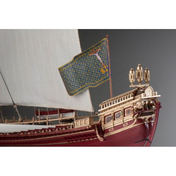 La Real Ship Model Kit - Dusek (D015) - Image 3