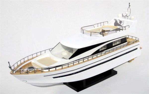Astondoa 73 Model Boat - GN - Image 3