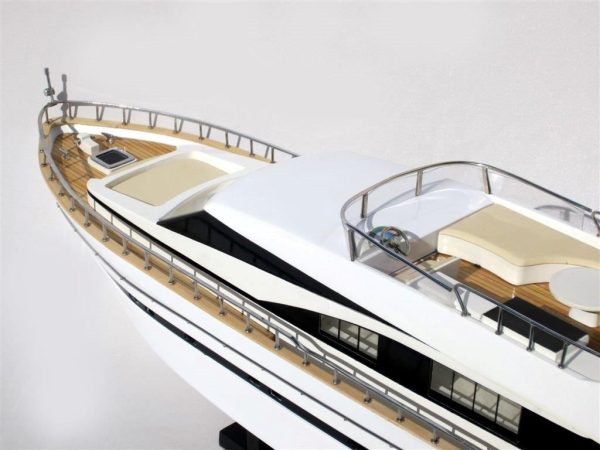 Astondoa 73 Model Boat - GN - Image 7