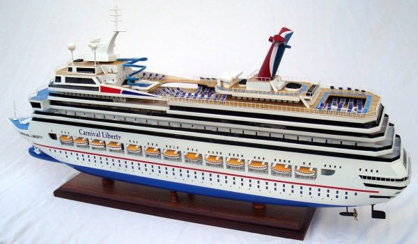 Carnival Liberty Wooden Model Boat - GN - Image 7