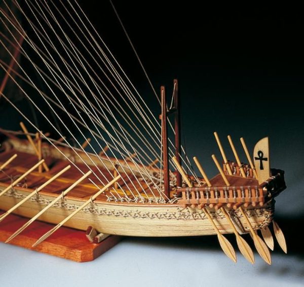 Egyptian Ship Model Kit - Amati (1403) - Image 4