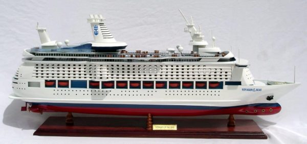 Voyager of the Seas Model Boat - GN - Image 9
