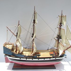 Hector Model Boat - GN