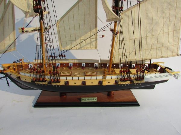 USS Niagara Wooden Model Ship - GN - Image 3