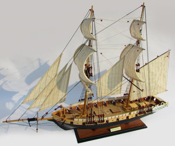 USS Niagara Wooden Model Ship - GN - Image 4