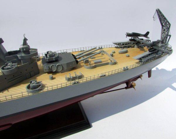 USS Missouri Model Boat - GN - Image 7