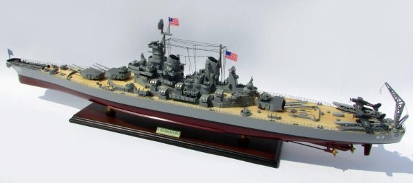 USS Missouri Model Boat - GN - Image 8