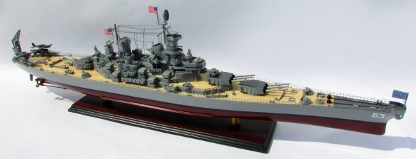 USS Missouri Model Boat - GN - Image 15
