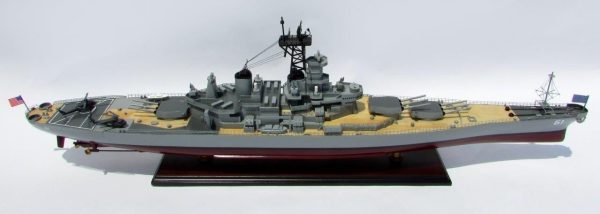 USS Iowa Model Boat - GN - Image 13