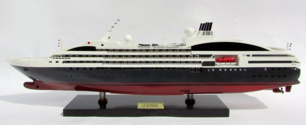 Le Boreal Model Boat - GN