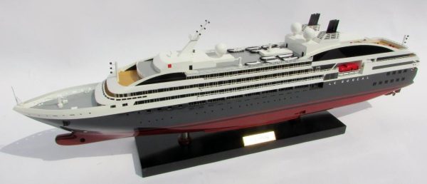 Le Boreal Model Boat - GN - Image 4