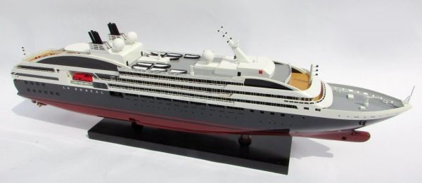Le Boreal Model Boat - GN - Image 13
