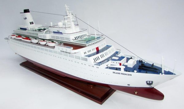 MS Island Princess Ship Model - GN - Image 11