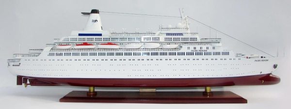 MS Pacific Princess Model Boat - GN - Image 8