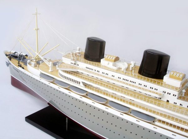 MS Willem Ruys Ship Model - GN - Image 8