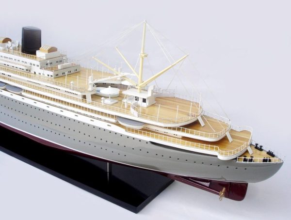 MS Willem Ruys Ship Model - GN - Image 9