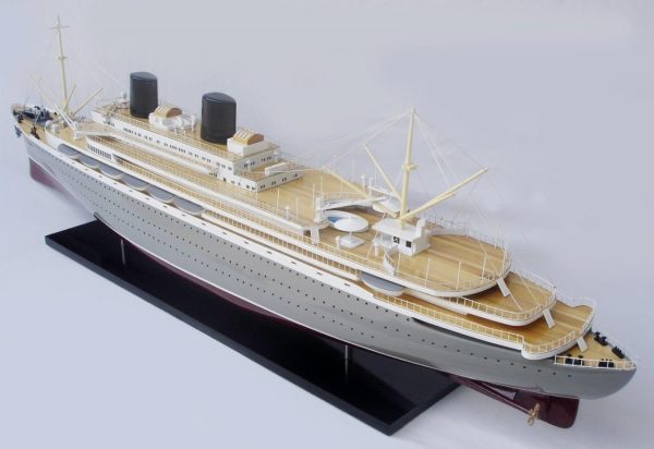 MS Willem Ruys Ship Model - GN - Image 10