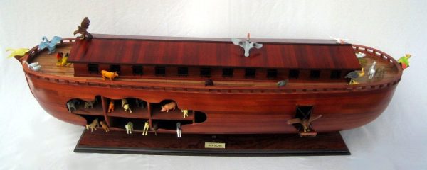 Noah's Ark Model Boat - GN - Image 3