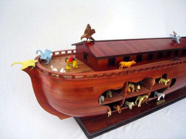 Noah's Ark Model Boat - GN - Image 5