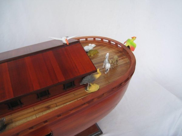Noah's Ark Model Boat - GN - Image 9