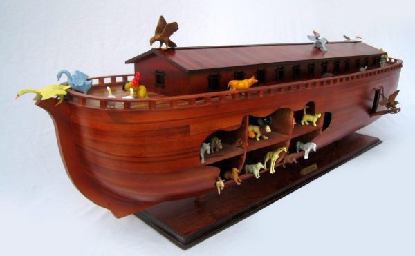 Noah's Ark Model Boat - GN - Image 13