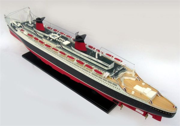 SS France Special Edition Wooden Model Boat - GN - Image 11