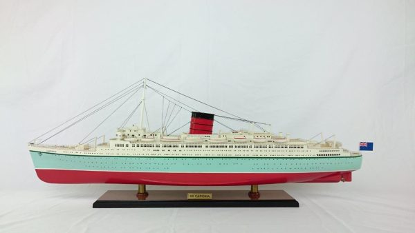 RMS Caronia Model Boat - GN