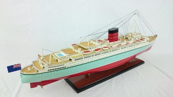 RMS Caronia Model Boat - GN - Image 14