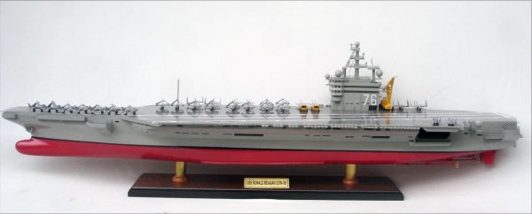 USS Ronald Reagan CVN -76 Model Aircraft Carrier - GN