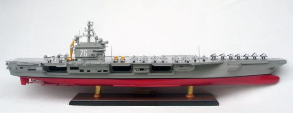 USS Ronald Reagan CVN -76 Model Aircraft Carrier - GN - Image 11