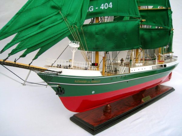 Alexander von Humboldt Model Ship - GN - Image 5
