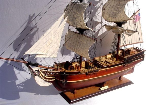 Lady Washington Model Boat - GN - Image 4
