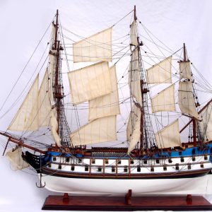 Le Protecteur Model Ship - GN