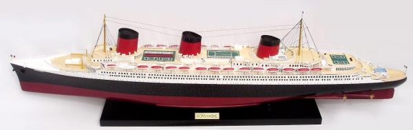 Normandie Model Ship - GN - Image 3