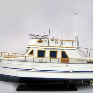 Reinee Roo Model Ship - GN