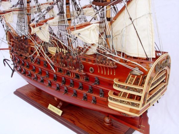 Royal Louis Ship Model - GN - Image 8