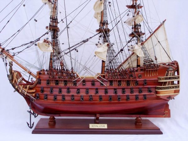 Royal Louis Ship Model - GN - Image 11