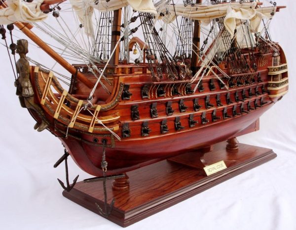 Royal Louis Ship Model - GN - Image 12