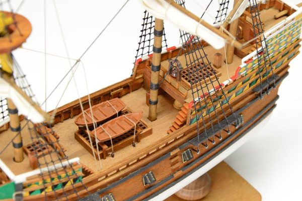 Mayflower Model Boat Kit Scale 1 to 135 - Amati (600/05) - Image 3
