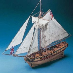 HMS Resolution Model Ship Kit - Corel (SM38)