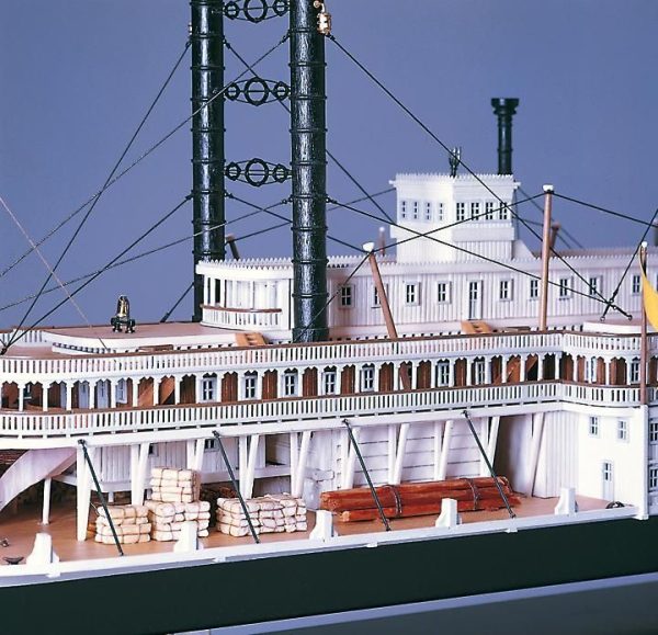 Robert E Lee Model Boat Kit Amati (1439) - Image 5