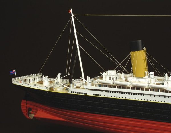 Titanic Model Ships Kit  Amati (1606) - Image 3
