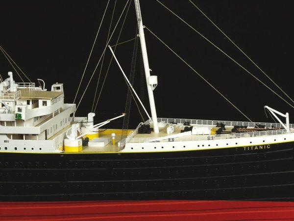 Titanic Model Ships Kit  Amati (1606) - Image 4