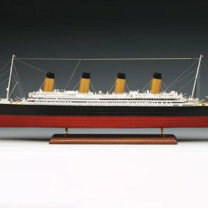 Titanic Model Ships Kit  Amati (1606)