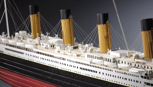 Titanic Model Ships Kit  Amati (1606) - Image 6