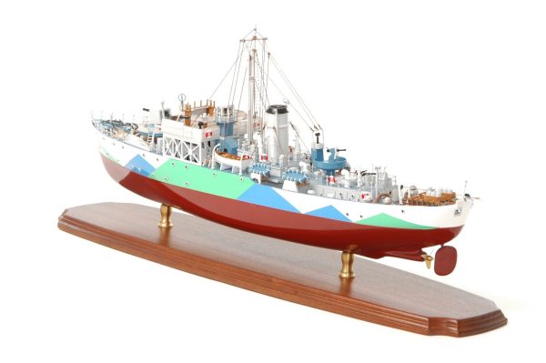 Montbretia Model War Ship - Image 5