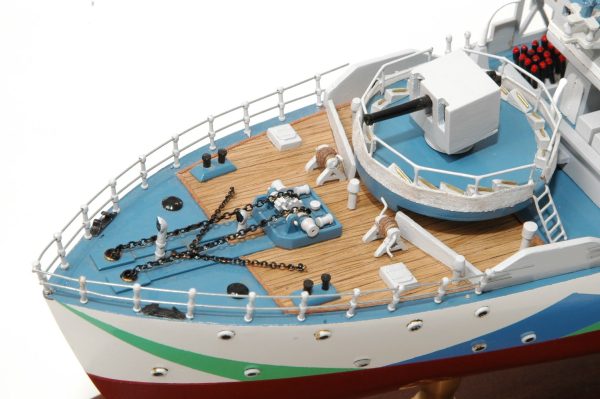 Montbretia Model War Ship - Image 9